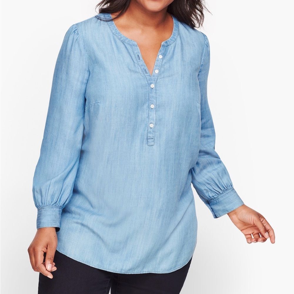 Talbots Petites Chambray Blouse with Button Detail in Light Blue Size P